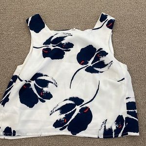 Elegant top from Lucy Paris